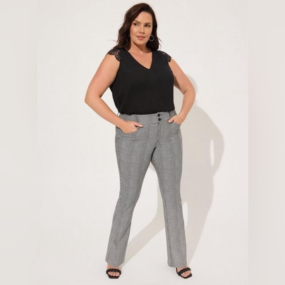 Torrid High-Rise Houndstooth Trouser Boot-Cut Pant Size 10 - Picture 13 of 14